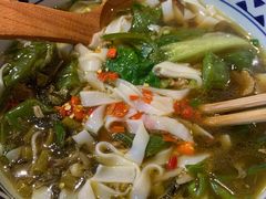 辣椒炒猪肉米粉-三两粉(深圳龙华上塘店)