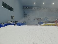 -哈尔滨热雪奇迹