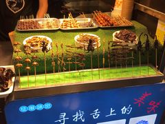 -泰龙城小吃街
