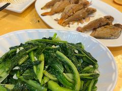 -鹏城人家海鲜酒家·23年老字号(较场尾店)