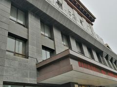 -盛彼得温泉度假酒店