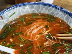 -德致祥云南过桥米线(云天小苑店)