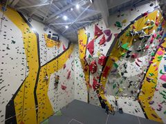 -问山MountQuest攀岩馆