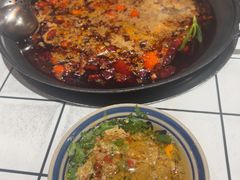 -旧街市鲜货老火锅(大光路店)