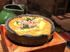 -云海肴·汽锅鸡·云南菜(天山百盛优客店)