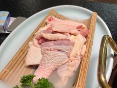 -得意咚瓜·顺德鱼生·冬瓜火锅(深圳首店)