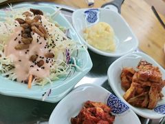-亲昵春川鸡排(韩国美食街店)