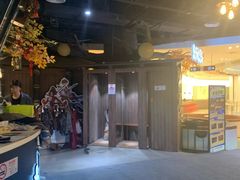 -暴风岛沉浸式体验馆(百联世纪店)
