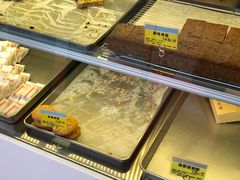 -鲍师傅糕点(西站店)