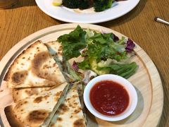 -文汇新民联合报业集团(上海报业大厦店)