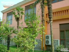 -金孔雀温泉旅游度假村