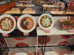 -大食代美食广场(上海中心店)