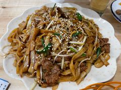 干炒牛河-南记食粥坊·宵夜大排档(莲花总店)