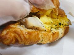 猫山王榴莲嫩鸡牛角-喜茶(广州中山六路店)