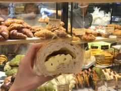 芝士粒粒法包-PAPER STONE BAKERY(天环店)