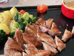 -必胜客(欢乐颂店)