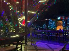 -Green Tree Rest. & Pub