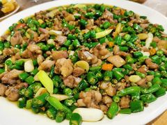 特色尖椒兔-江湖黑大兔(杨家坪店)