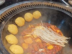 -袁小二大东北铁锅炖(吉祥村总部)