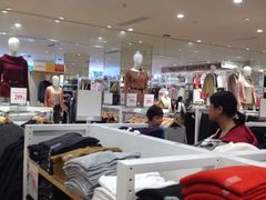 店内环境-优衣库(广州恒宝广场店)