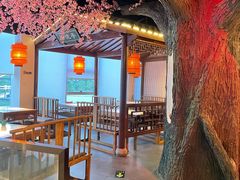 大堂-荷塘秋月·本帮江浙菜(国权路店)