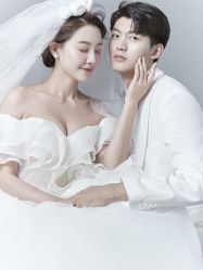 -第一夫人婚纱摄影(南京店)