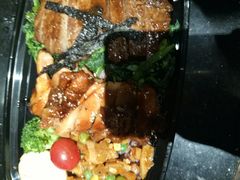 -云海肴·汽锅鸡·云南菜(天山百盛优客店)