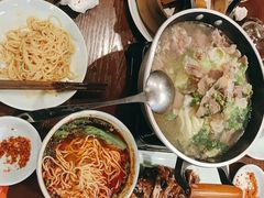 -全牛匠·乐山跷脚牛肉(西单华威约饭街店)