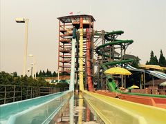 -热带风暴水上乐园(新镇路)