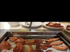 -爱客得牛排海鲜烤肉·火锅自助(春熙路黑金好店)