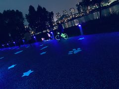 -人杰湖公园(地铁站)