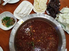 -刘胖娃鱼庄·特色肥肠鱼(杨家坪店)