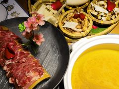 -菌彩云南野生菌火锅(万达广场店)