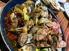 -蚝堡海鲜·威海菜·海肠捞饭·烧烤·亚洲吃蚝公司(幸福门店)