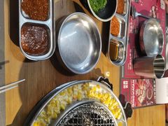 -青瓦炭韩潮烤肉(花园道店)