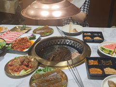 -伊尚宫·清真广式早茶.韩式烤肉·火锅