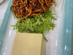 -六和聚传统烤鸭.天津菜(和平店)