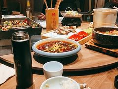 -有红鸡毛店·川菜(建设路店)