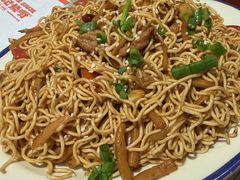 -威记烧嘢·南宁烧烤·超级生牛(绿地店)