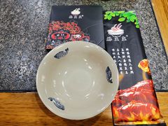 -辣盆盆麻辣小龙虾(哈尔滨总店)