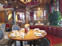 大堂-隔壁老王·家常云南菜(花巷店)