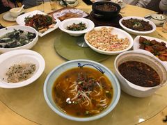 -侬佳蒸菜馆(听潮店)