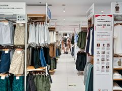 -优衣库(威海威高购物中心店)