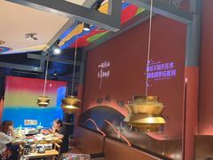 -老牌坊云南鱼豆花火锅(哈西万达店)