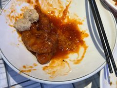 -荆楚渔艺堂·鱼头泡饭(江堤中路店)