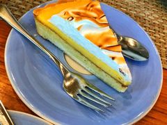 -Chom Cafe and Restaurant