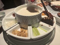 -羲和雅苑•北京烤鸭(陆家嘴中心店)