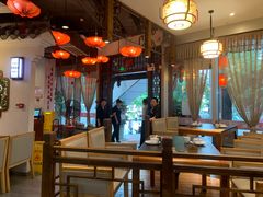 -万重锦·人文川菜馆(骡马市店)