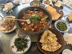 -都江堰石锅鱼