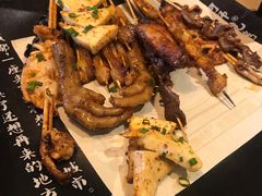 -何师烧烤Pro ·江湖川菜·小龙虾·精酿(太古里旗舰店)